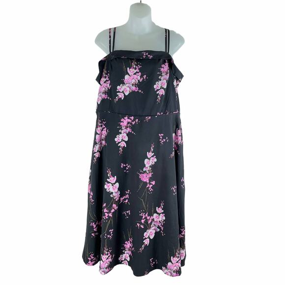 City Chic Holiday Romance Floral Print Fit & Flare Dress Size 14 - Picture 3 of 11